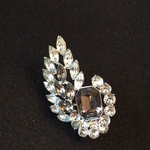 Vintage brooch 1950’s smoky & clear stones.